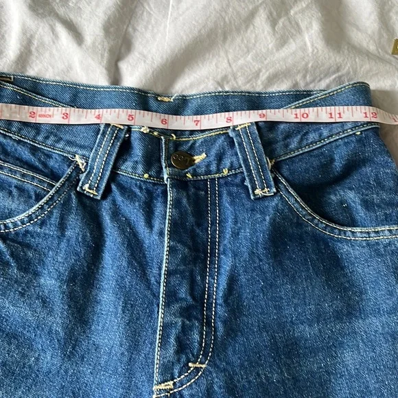 Vintage Lee bell bottom jeans - Picture 13 of 15